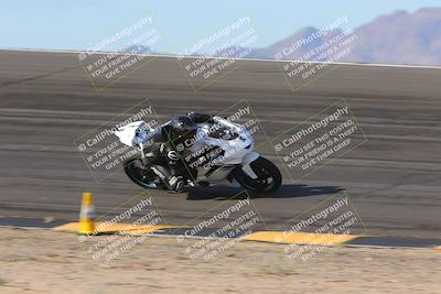 media/Dec-15-2023-Apex Assassins (Fri) [[91f19fb1c7]]/Racer 2/Session 2 (Bowl Exit)/